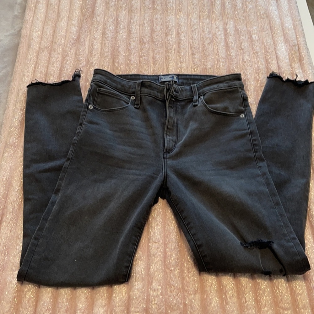 Abercrombie size 6